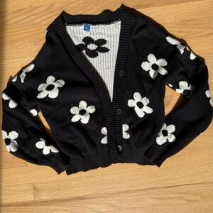 Old Navy Black and White Flower Sweater/ Cardigan, girls size 10